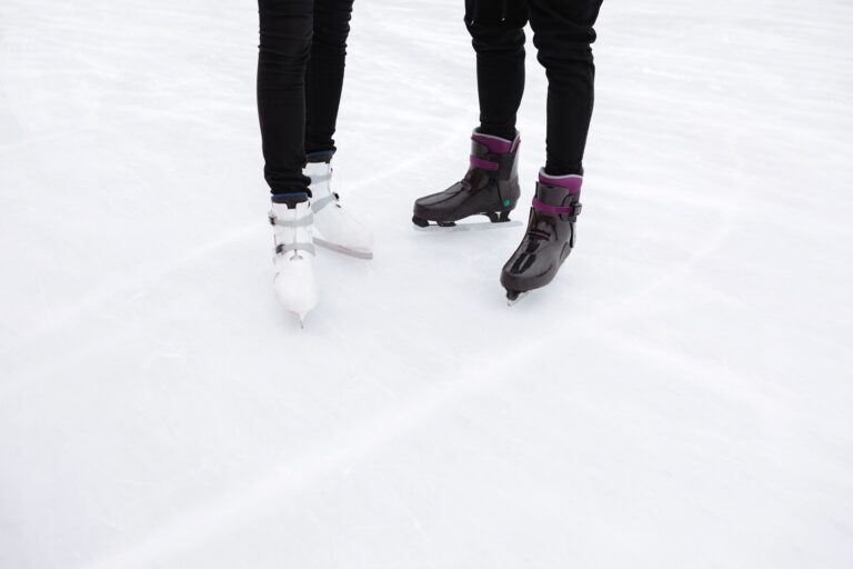 Do&nbsp;kiedy otwarte będzie lodowisko na&nbsp;placu Bohaterów?